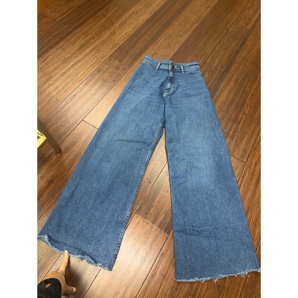 high-waisted, wide-leg Zara jeans Women’s 4
